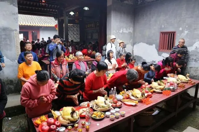 常年不祭祖不上坟的家庭,久而久之,大多会出现这几种结局