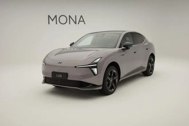 小鹏MONA L03静拍:一台给足年轻人情绪价值的SUV
