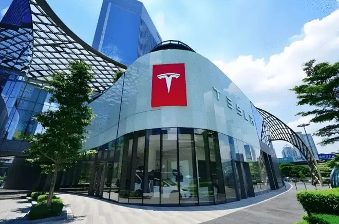 特斯拉限制员工AI使用开销 美国多家科技企业收紧AI支出