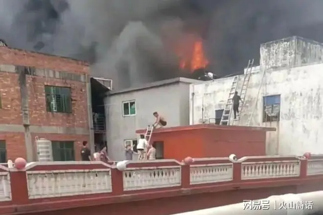 晋江鞋厂火灾追踪!楼顶仅十几平方米的蓄水池,打捞出多具遗体