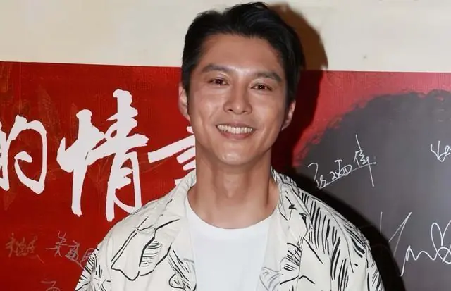 恭喜！香港知名演员升咖当电影男主角，一度无戏可拍否认吃软饭