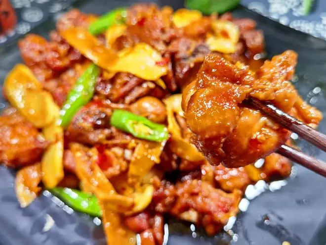 马上入伏了,建议:少吃猪肉,多吃4样,营养又养人,安康过炎夏
