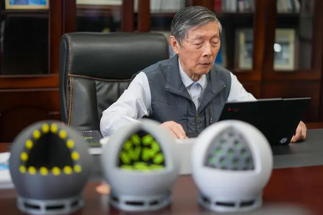 陈立泉:这个奖是大家的,对产业界是很好的鼓舞