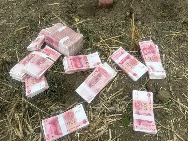 男子轻信美加墨世界杯独家内幕消息,准备拿20万赌球,被警方紧急拦下!