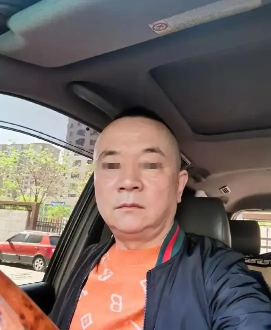 陕西女警花卧底被揪出，被歹徒折磨7天解救：人都已经垮了
