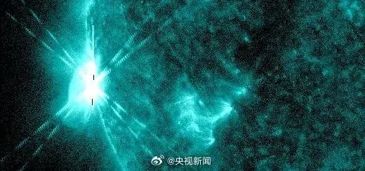 地球连续24小时地磁暴,凌晨太阳爆发X级耀斑