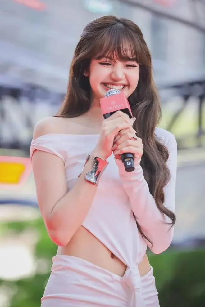 Lisa享受当下