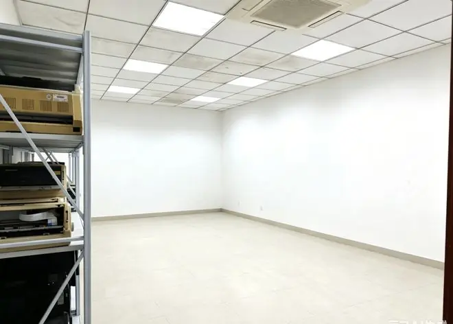 小办公室实景1