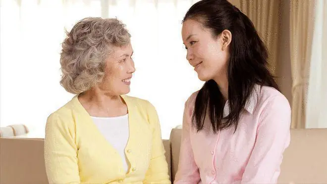 婆婆要求AA制生活,儿媳答应后直接卖掉陪嫁房,婆婆一家哑口无言