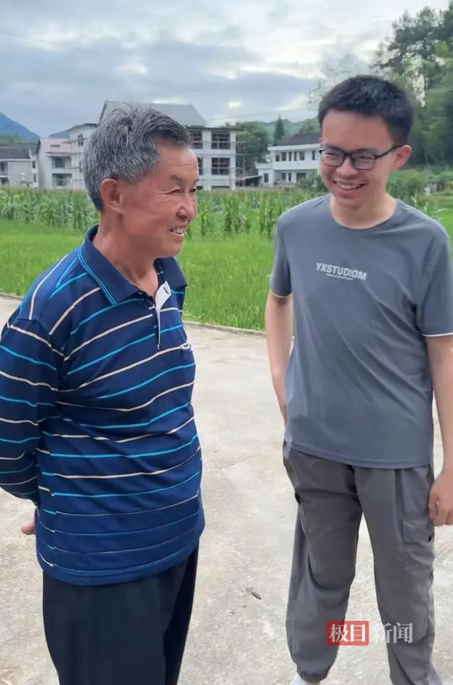 湖南“六旬父亲背8个土鸡蛋接考”后续:儿子已报考湖南农大,觉得这个学校很温暖,很有人文关怀