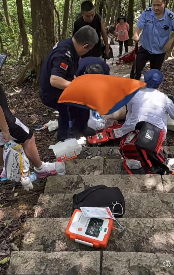 高温预警!梧桐山一游客登山突发身体不适,经抢救无效离世