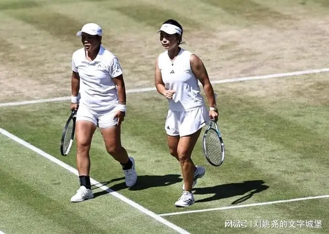 金花绽放!黑马2-1险胜,会师郭涵煜,中国女双再进大满贯决赛!