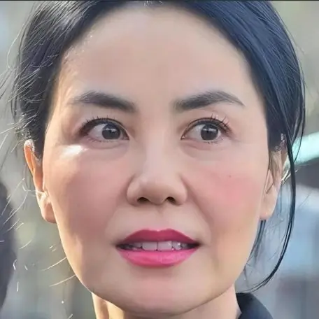 这次演唱会高调示爱的王菲,不再顾及所谓的体面,张柏芝成赢家